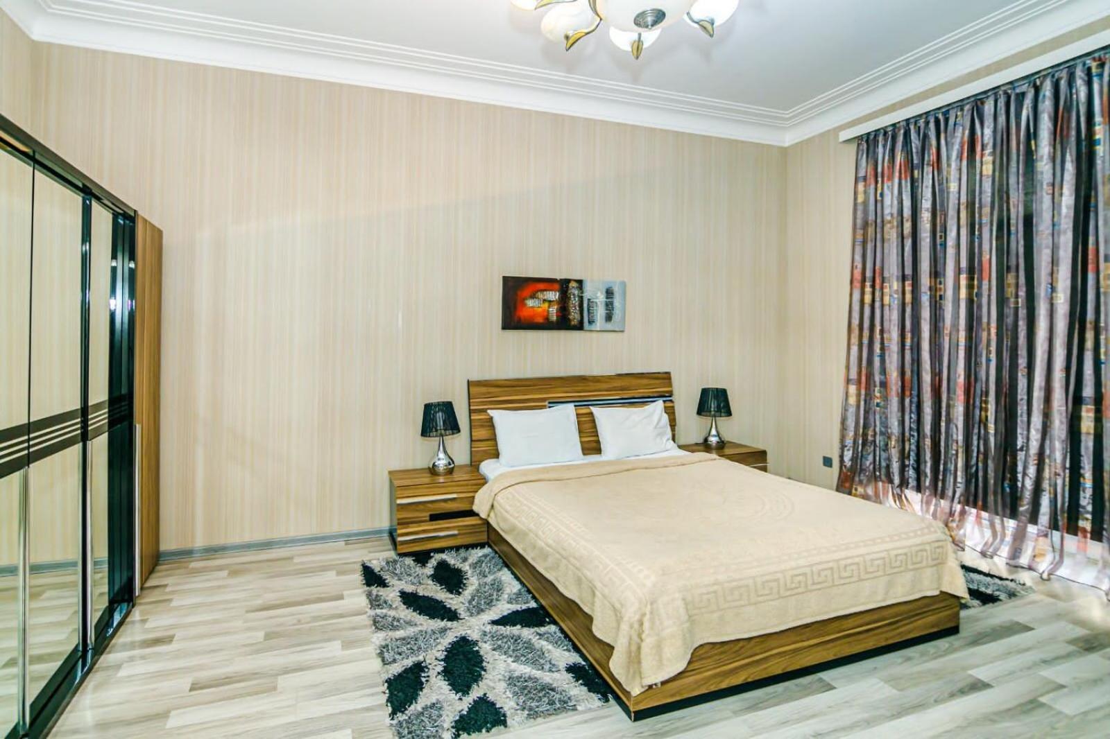 Azneft Square Deluxe Apartment Bakü Dış mekan fotoğraf