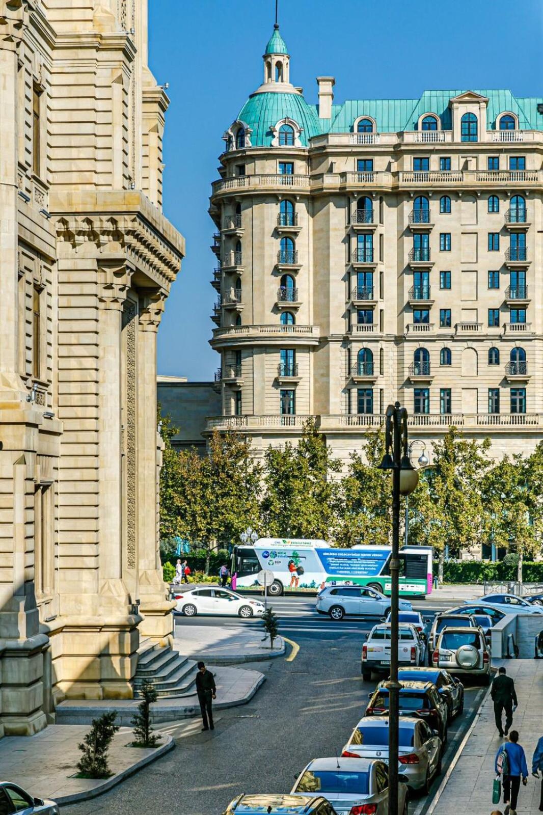 Azneft Square Deluxe Apartment Bakü Dış mekan fotoğraf