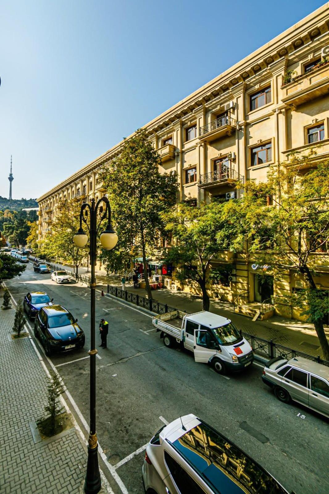 Azneft Square Deluxe Apartment Bakü Dış mekan fotoğraf